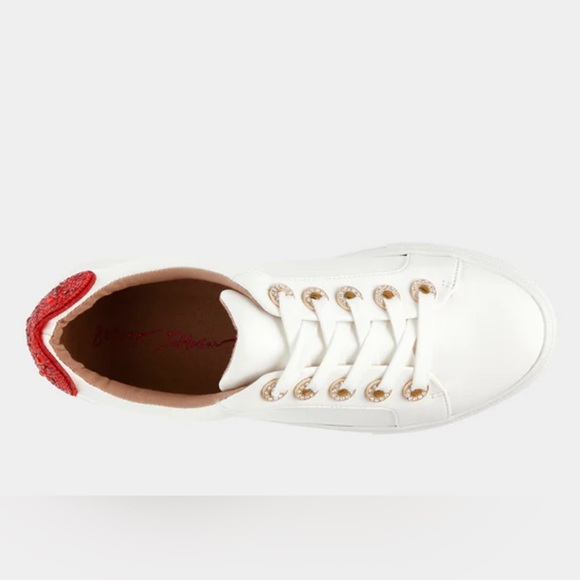 NWB/NWT Betsey Johnson White Sneakers with Red Heart heel Presley - Picture 7 of 11